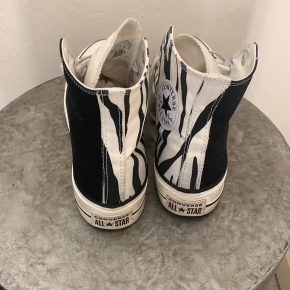 CONVERSE PLATFORM CHUCKS BLACK AND ZEBRA PRINT WOMENS 8.5 | MENS 6.5 - Picture 6 of 12